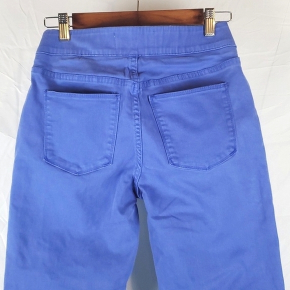 Soft Surroundings The Ultimate Denim Pull On Crop Pant in Blue - Picture 8 of 10